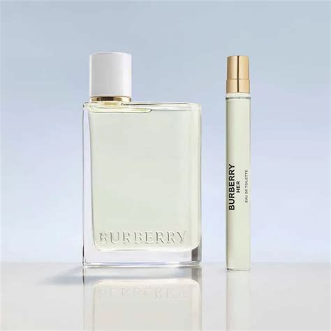 perfume burberry her feminino eau de toilette|More.